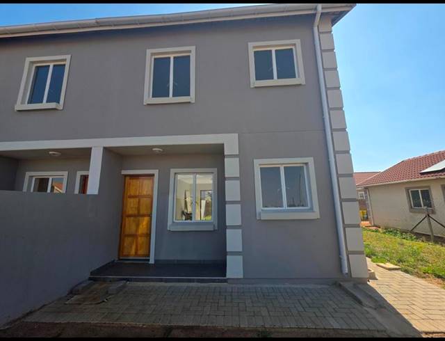 2 BEDROOM DUPLEX FOR SALE IN BUHLE PARK